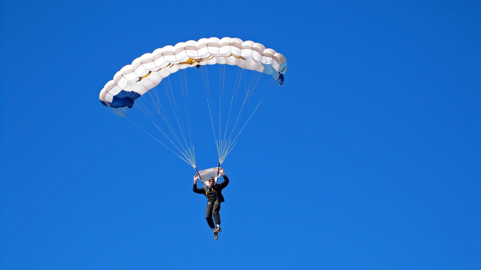 混合泳对决波兰沉着冷静，混合泳夺冠视频